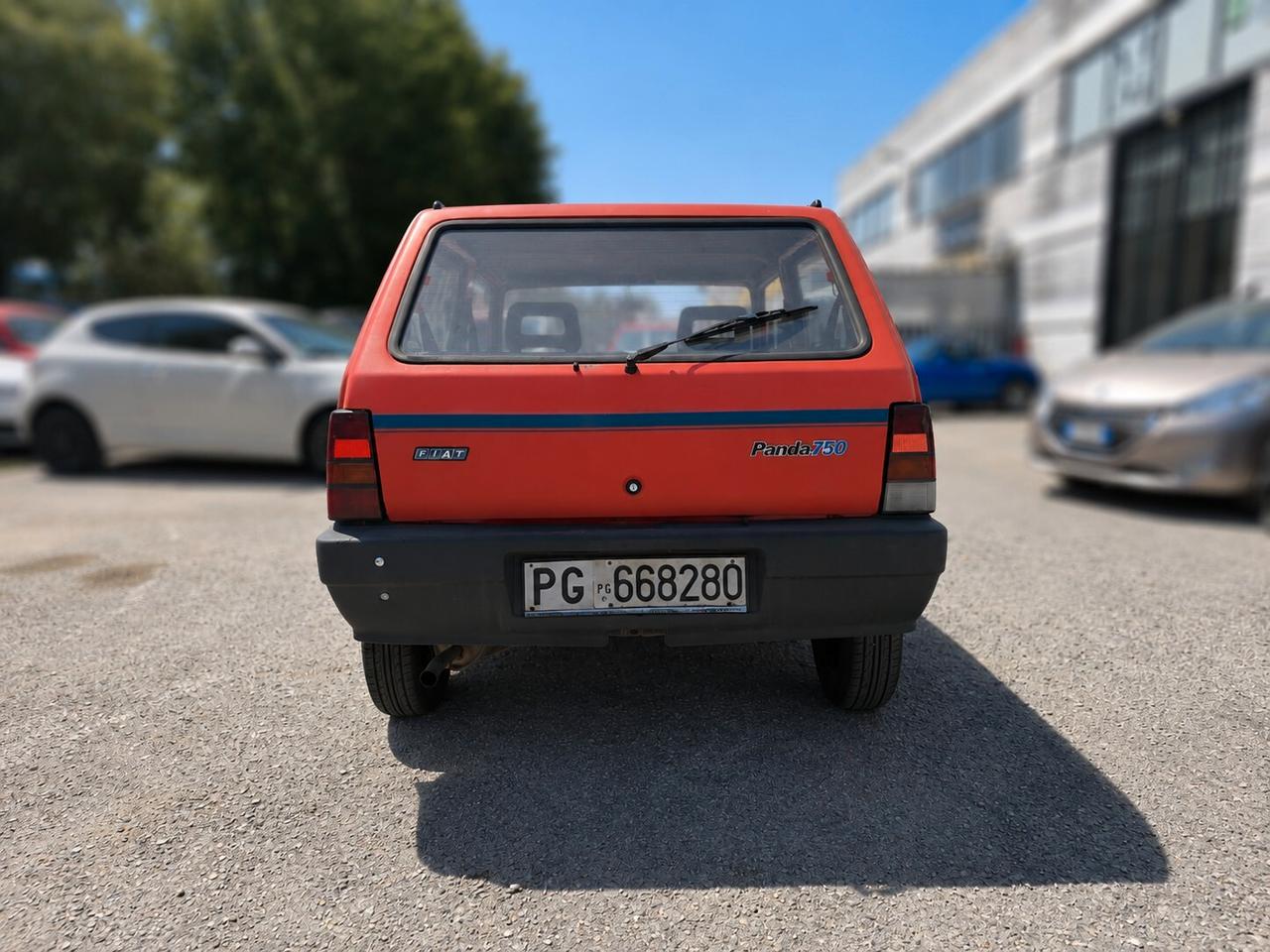 Fiat Panda 750 Young 2