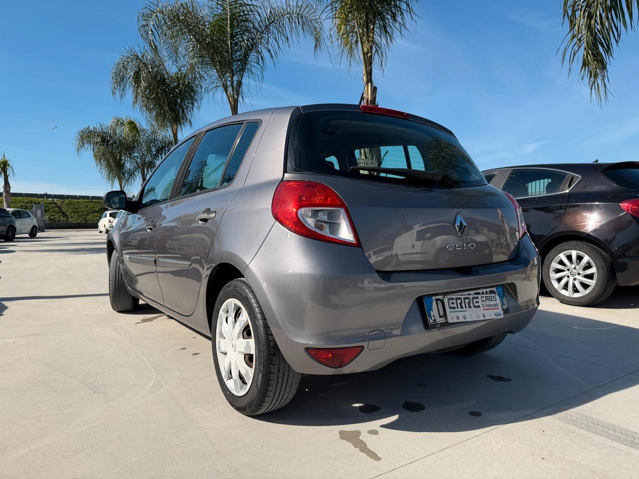 RENAULT CLIO 2010 1.2 BENZINA/GPL 75 CV *TAGLIANDATA