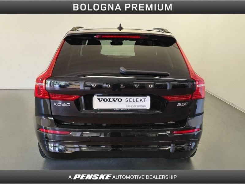 Volvo XC60 B5 (d) AWD automatico Core