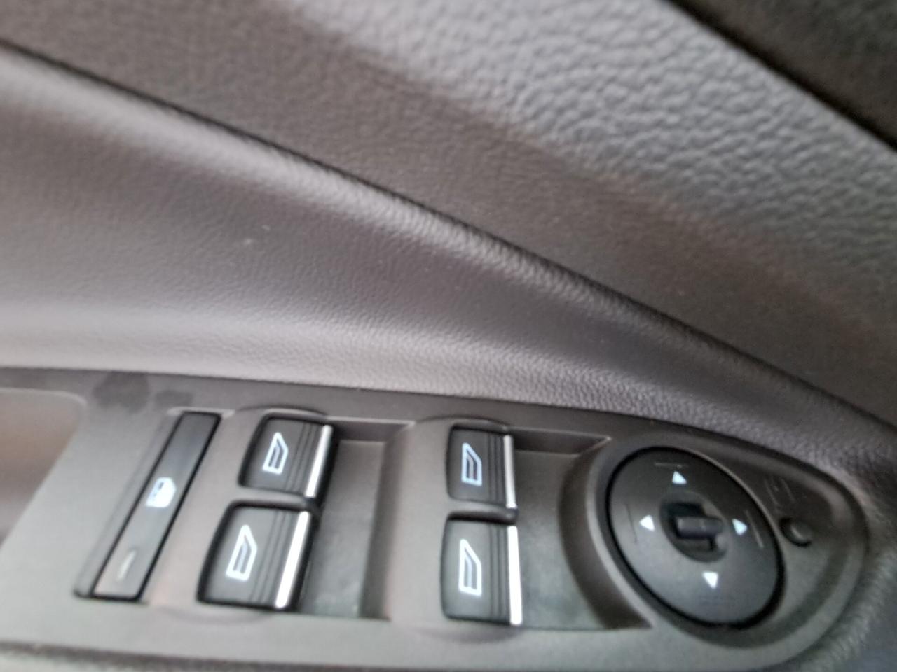 Ford Kuga Autom.Com.Volante Per Diversamente Abili
