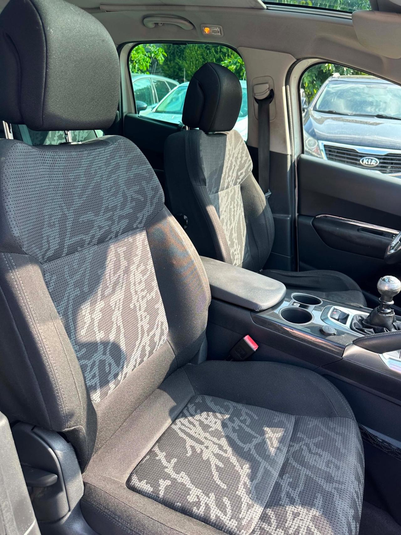 Peugeot 3008 1.6 HDi 112CV ALLURE KMCERT UNICOPR