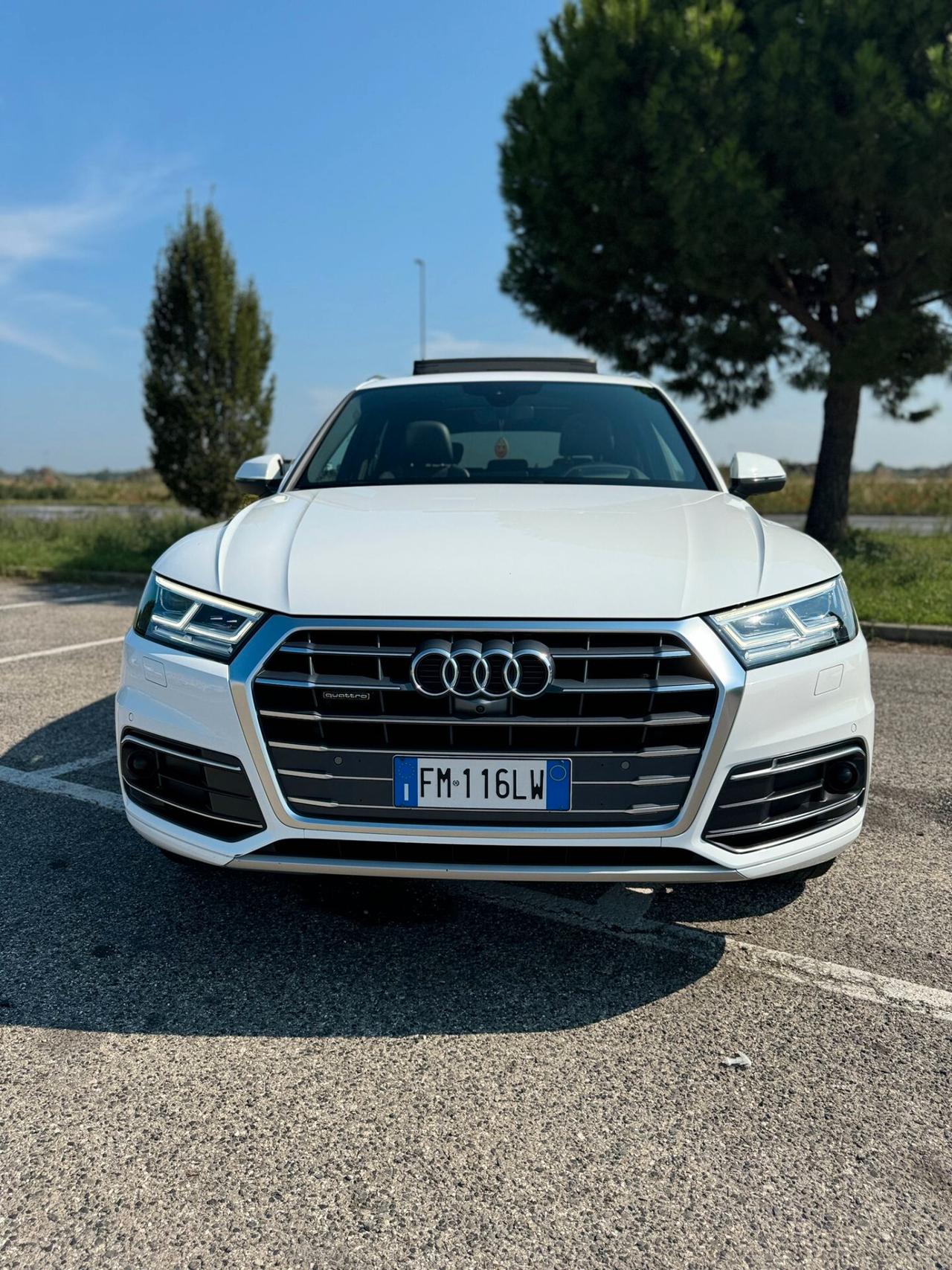 Audi Q5 2.0 TDI quattro S tronic line plus