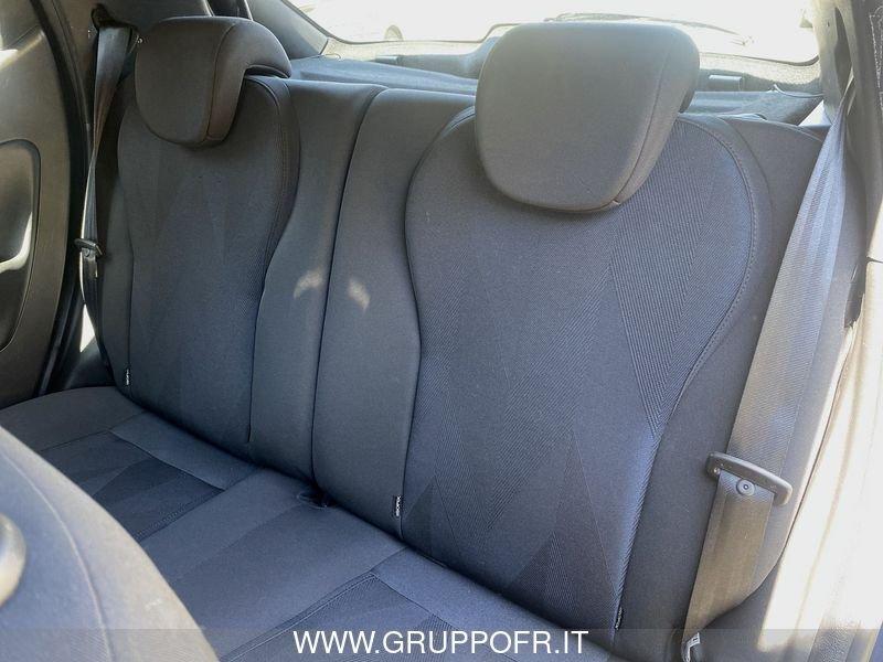 Lancia Ypsilon 1.2 69 CV 5 porte Gold