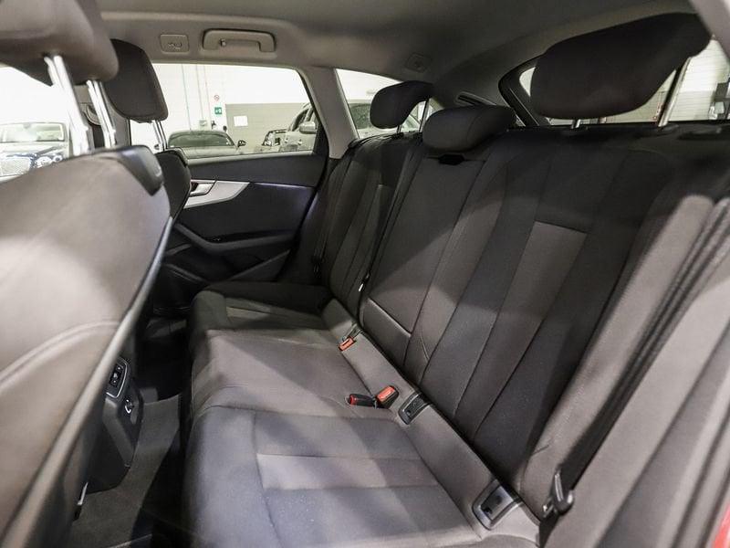 Audi A4 Avant 35 TDI/163 CV S tronic S line edition