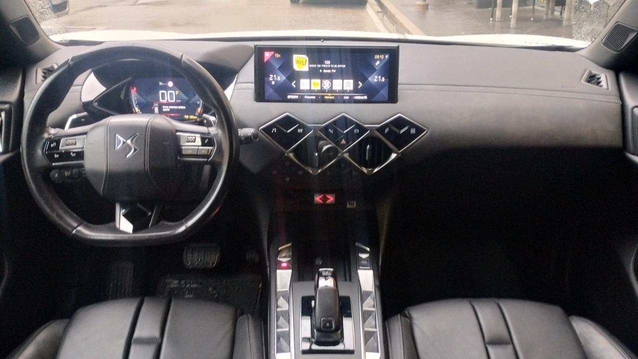 Ds DS3 3 Crossback BlueHDi 130 aut. Performance Line