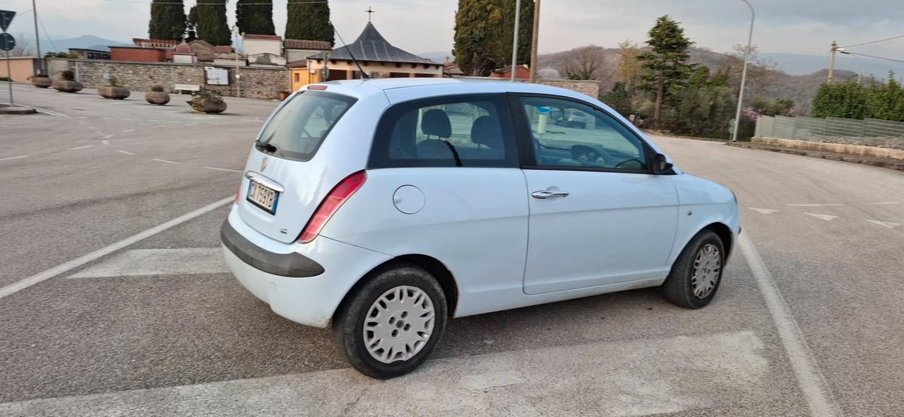 Lancia Ypsilon 1.3 Multijet 16V