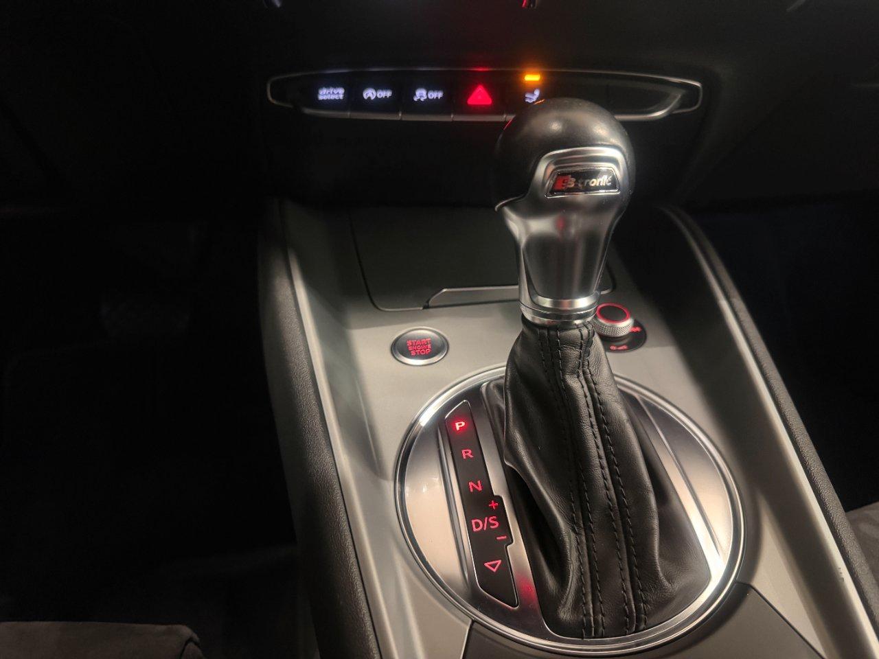 Audi TT Coupe 2.0 tfsi S line quattro s-tronic