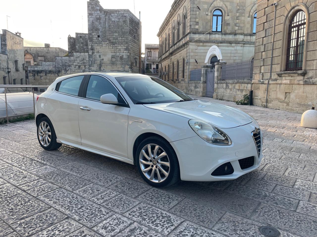 Alfa Romeo Giulietta 2.0 JTDm-170cv