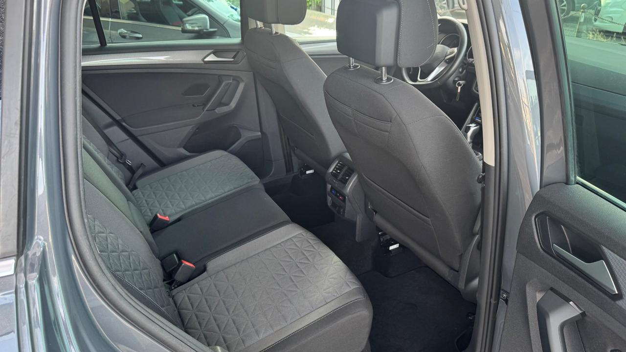 Volkswagen Tiguan 2.0 TDI 150 CV SCR DSG 4MOTION Life PARI A NUOVA