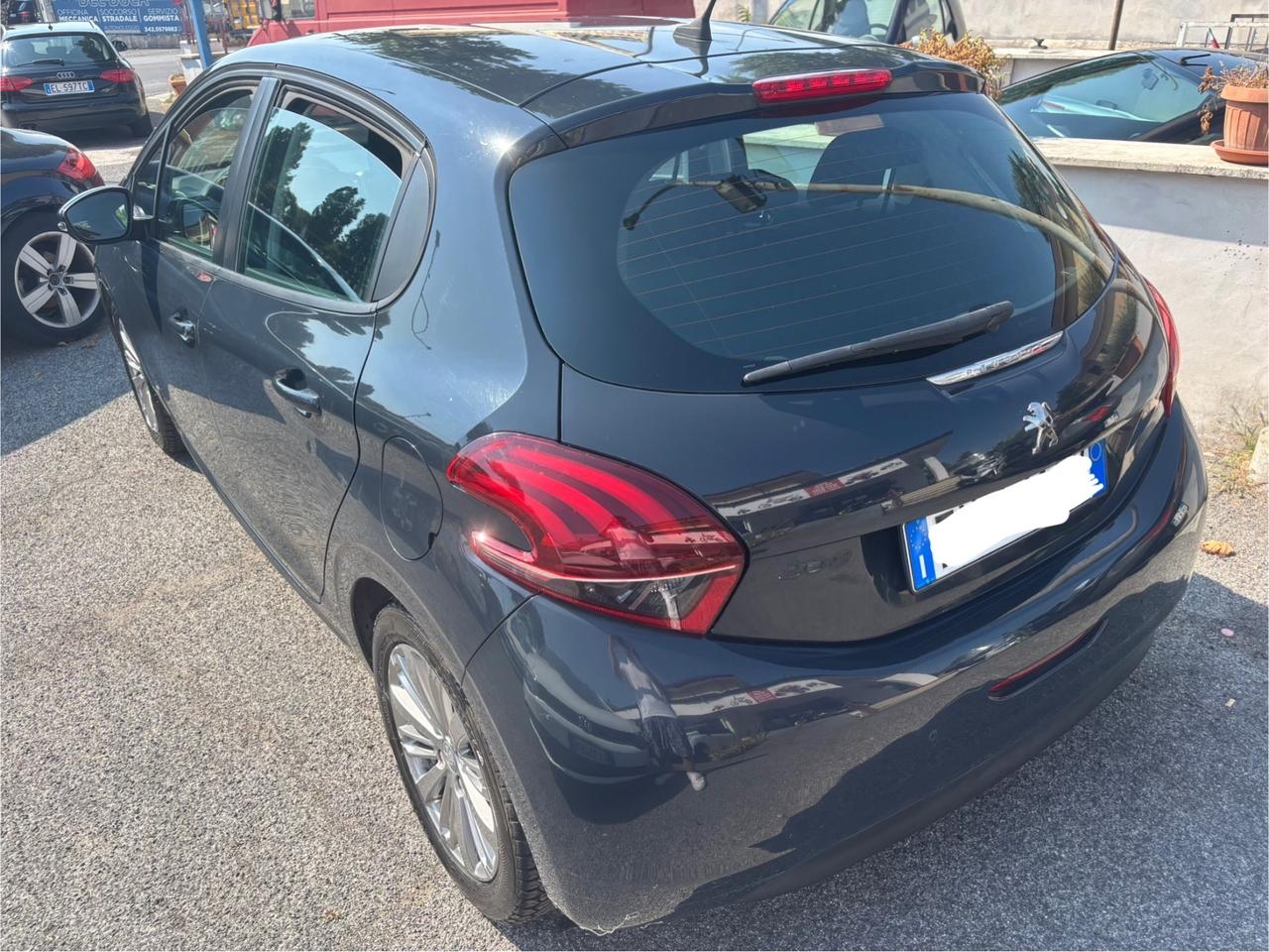 Peugeot 208 GPL