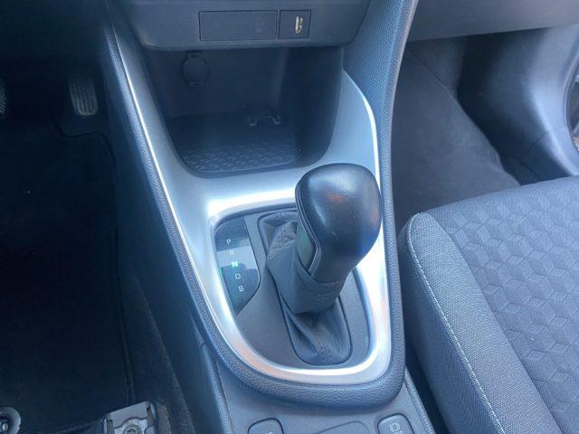 TOYOTA Yaris 1.5 Hybrid 5p Business