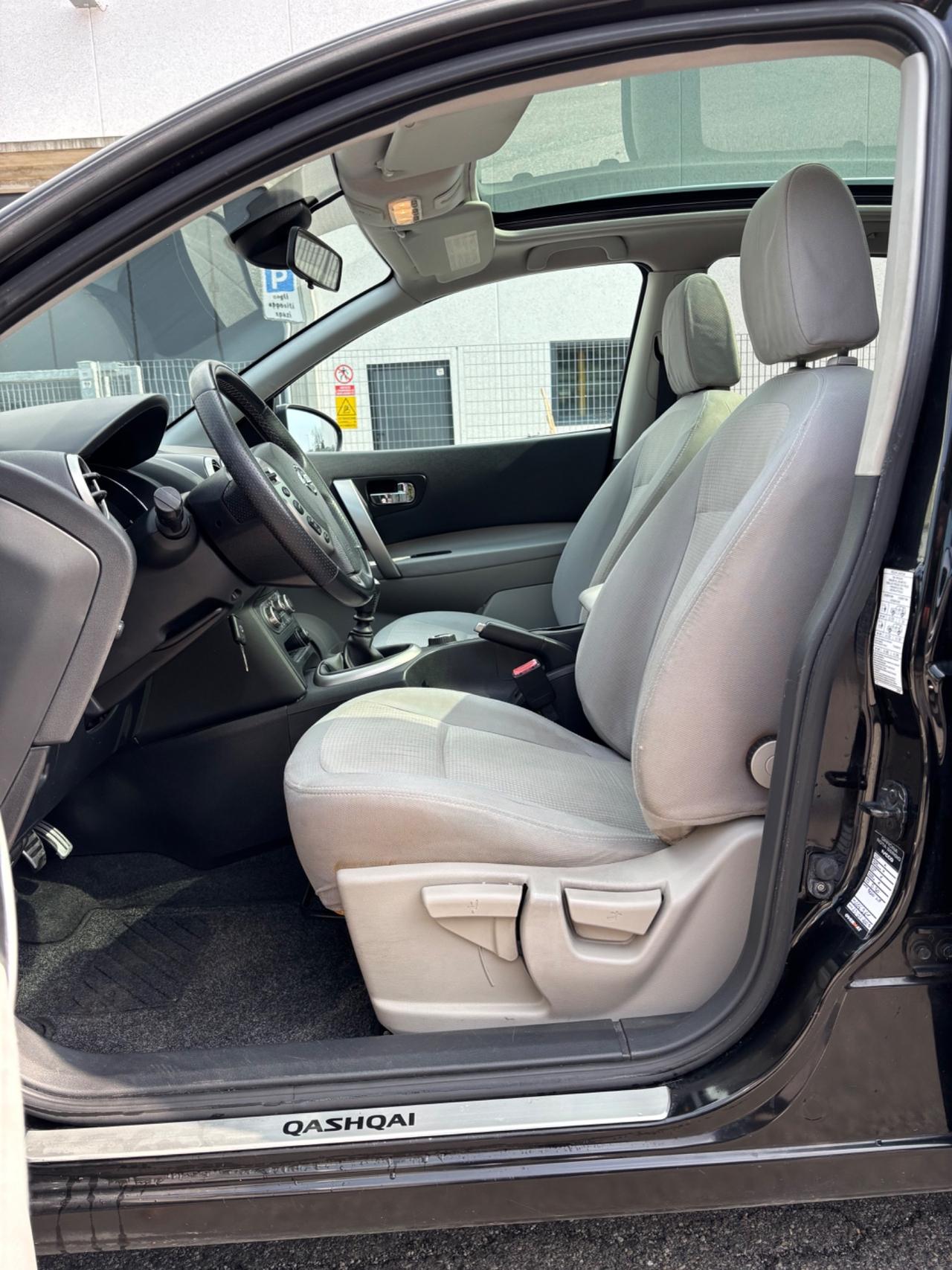 Nissan Qashqai 2.0 dCi DPF Tekna 4x4 GARANZIA