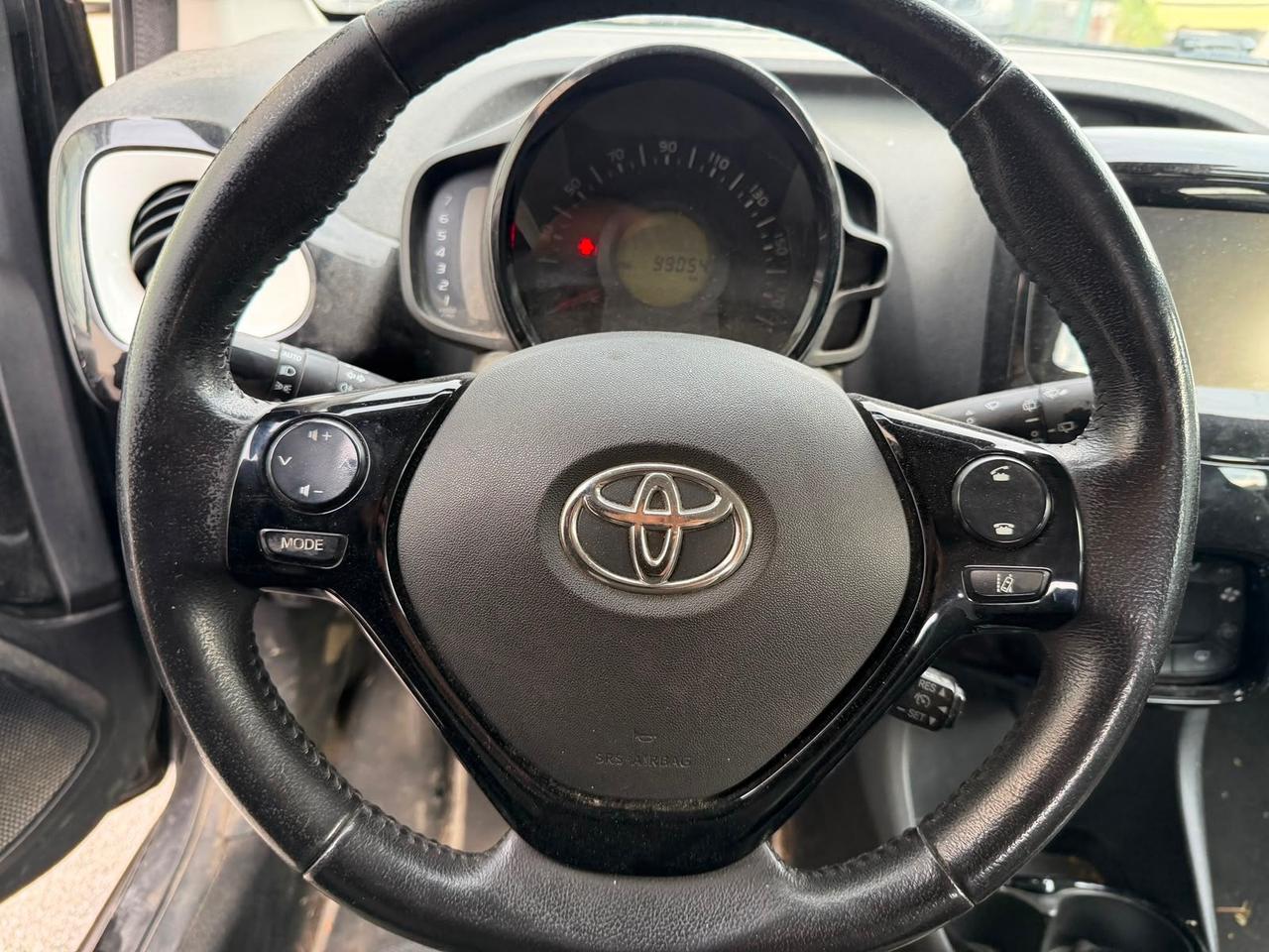 Toyota Aygo 1.0 VVT-i AUTO INCIDENTATA 99000 KM