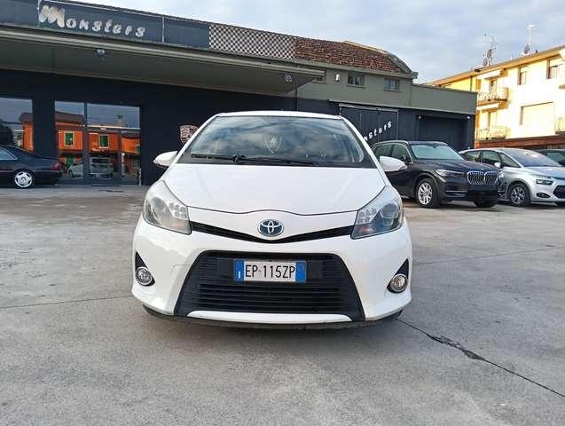 Toyota Yaris hybrid 5p 1.5h Lounge AUTOMATICA X NEOP.
