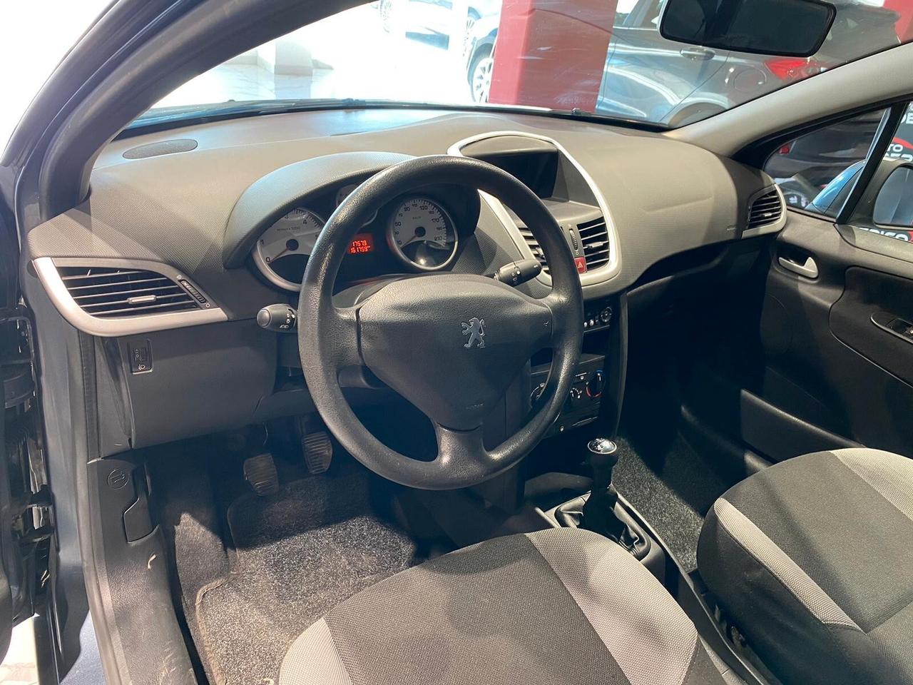 Peugeot 207 1.4 Diesel - 2006