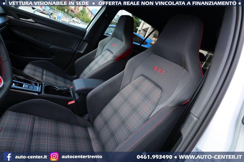 Volkswagen Golf 8.5 GTI DSG 2.0 TSI 19 Black Pack IQ.LIGHT