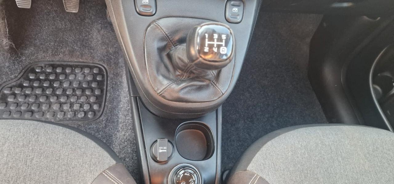 FIAT PANDA 1.3 JTM 95 CV 4X4 CROSS DEL 01/2018 CON APPENA 112.500 KM