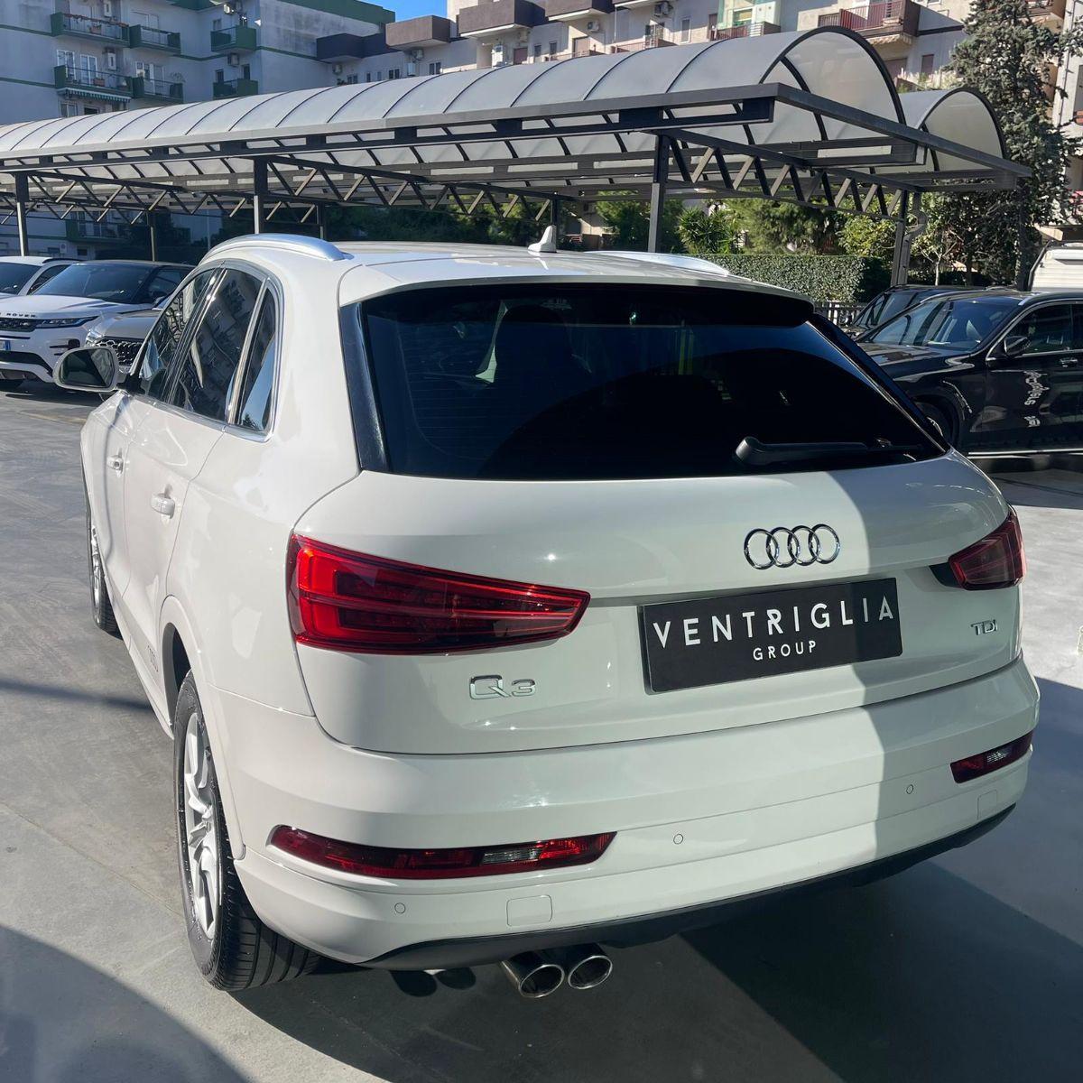 AUDI - Q3 - 2.0 TDI 150CV S tronic Business