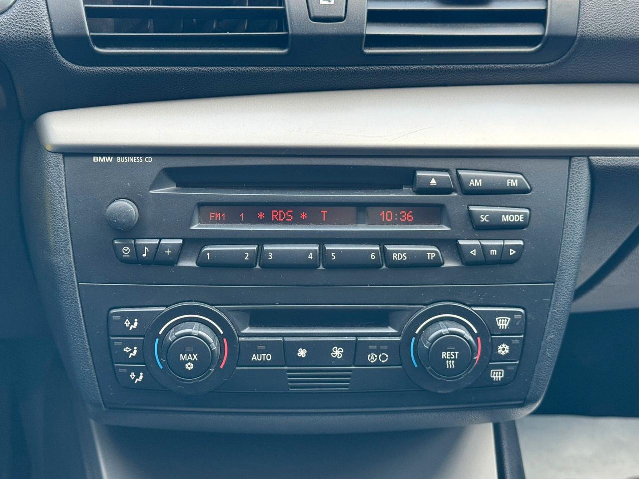 Bmw 118 118d cat 5 porte Attiva