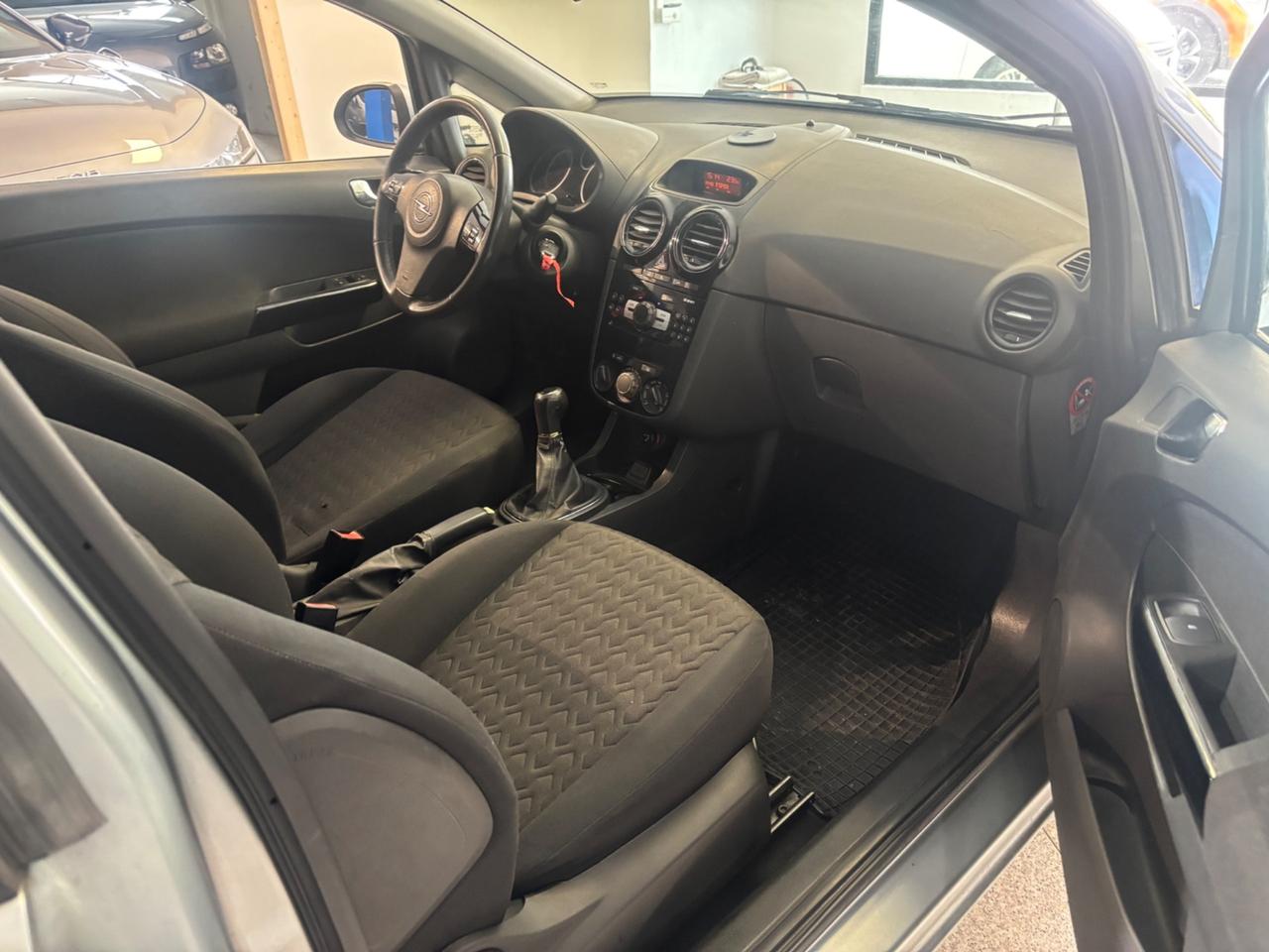 Opel Corsa 1.2 85CV 5 porte GPL-TECH Edition