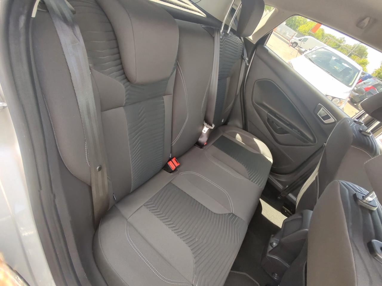 Ford Fiesta 1.5 TDCi 75CV 5 porte Titanium, OK NEOPATENTATI, GARANZIA L.12 MESI