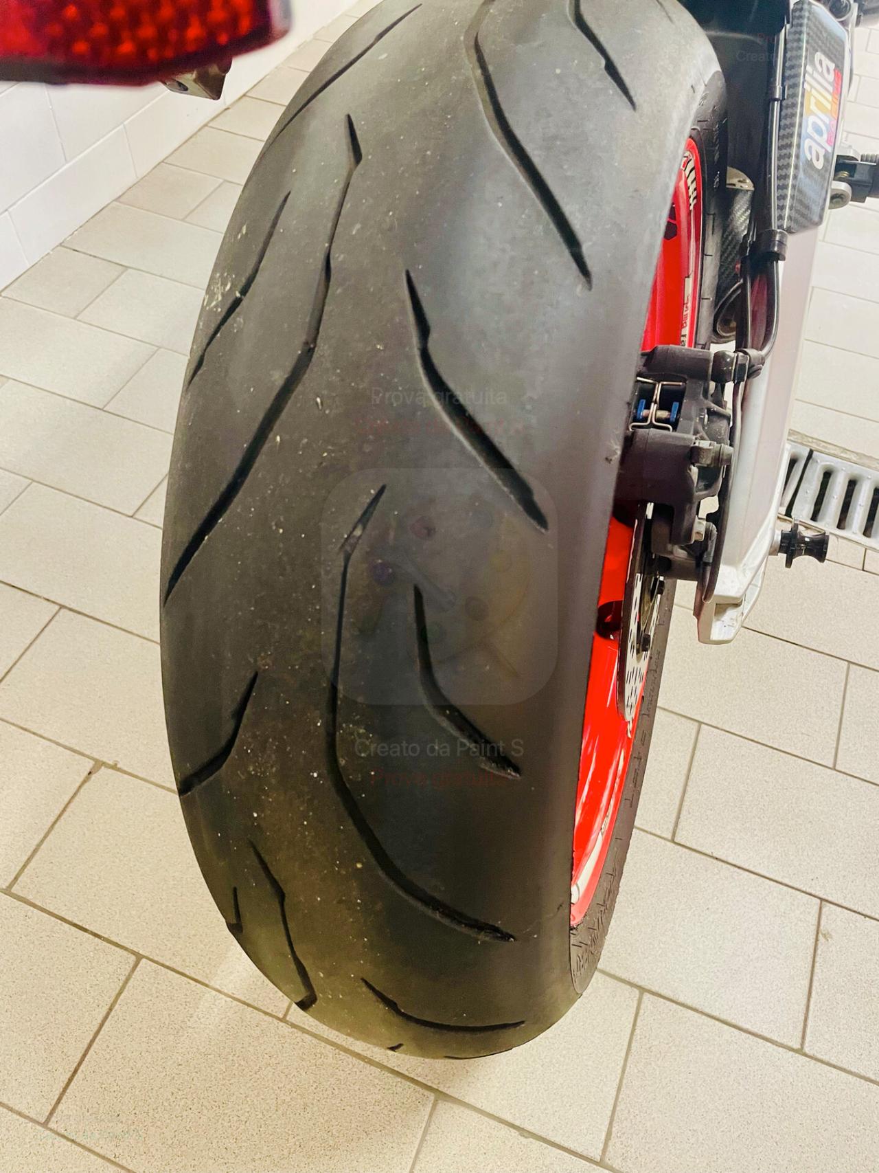 Aprilia Tuono 660 RACING