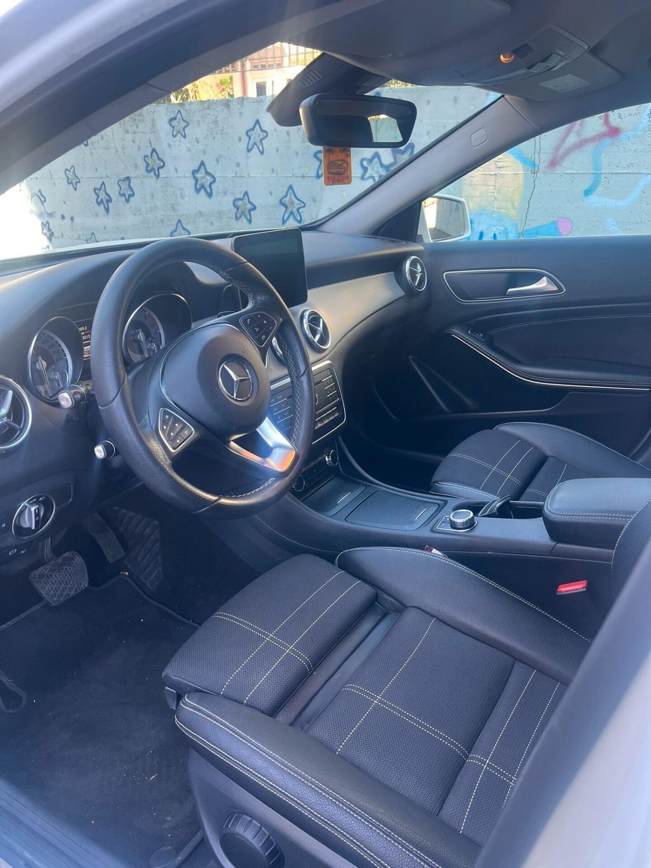 Mercedes-benz GLA 200 d Automatic Executive