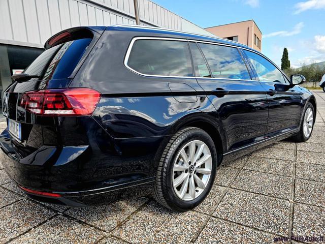 VOLKSWAGEN Passat Variant 2.0 TDI SCR EVO DSG Business
