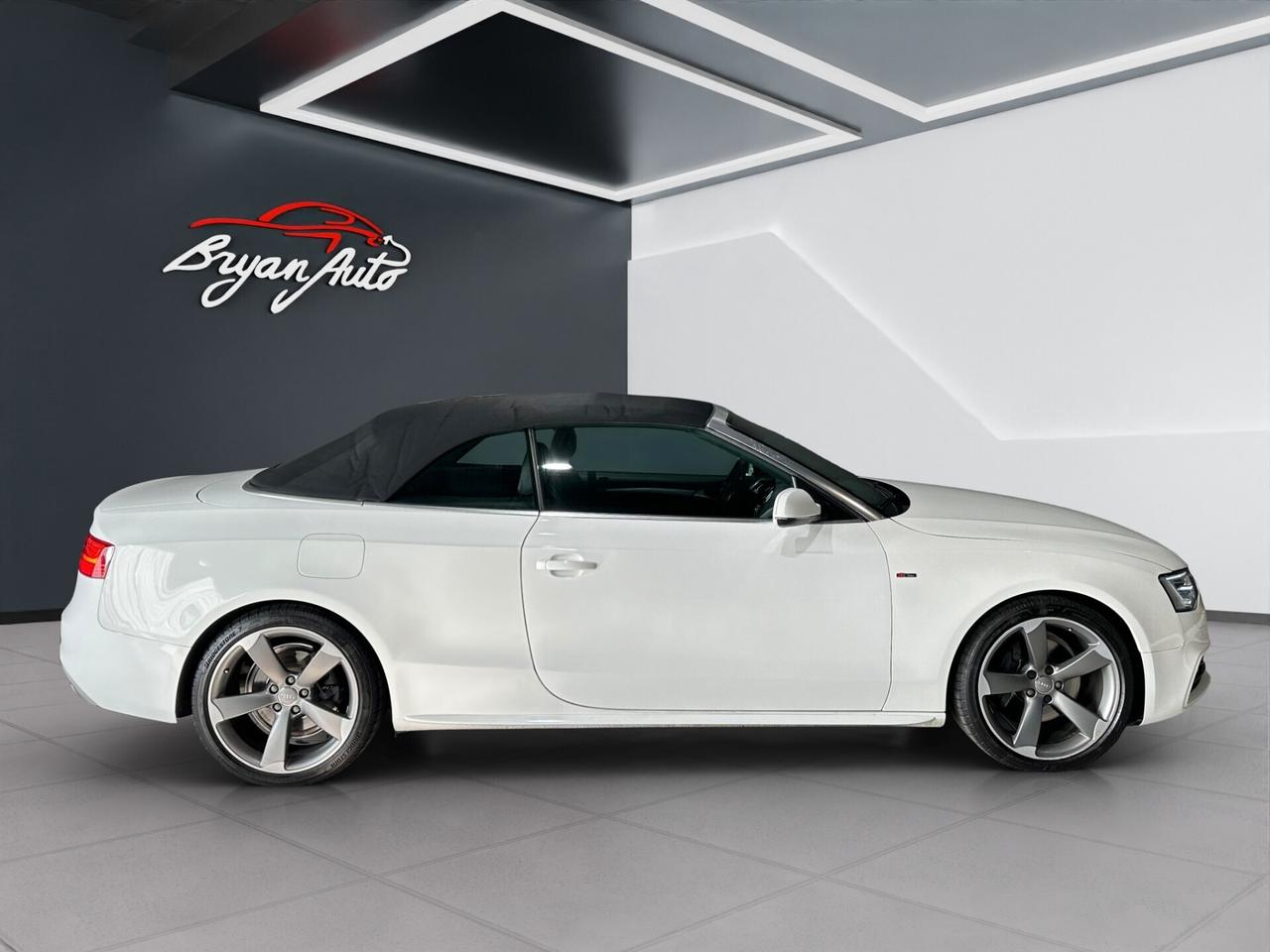 Audi A5 Cabrio 2.0 tfsi quattro 225cv s-tronic S-LINE