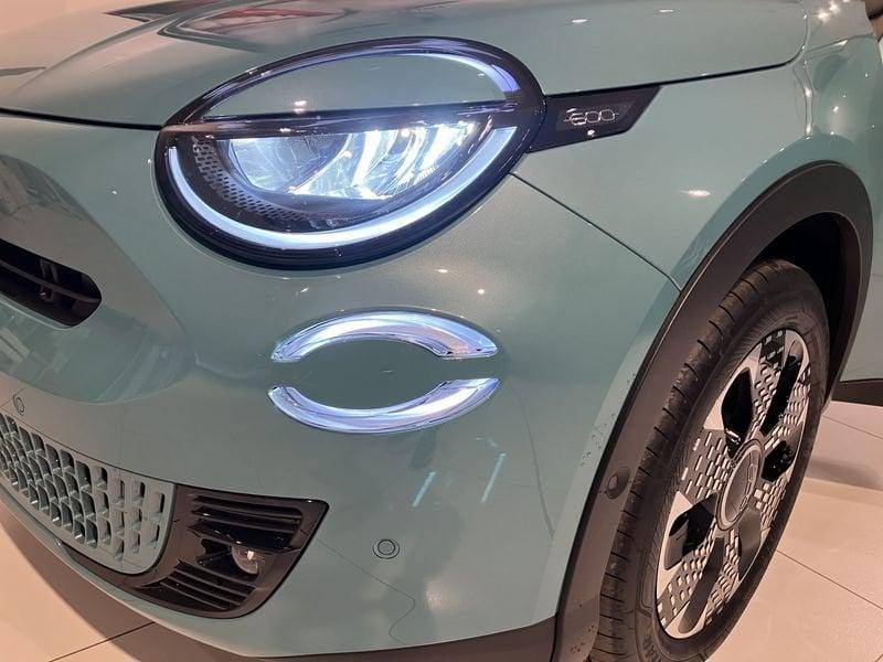 FIAT 600 600 Hybrid 110 CV DCT MHEV La Prima