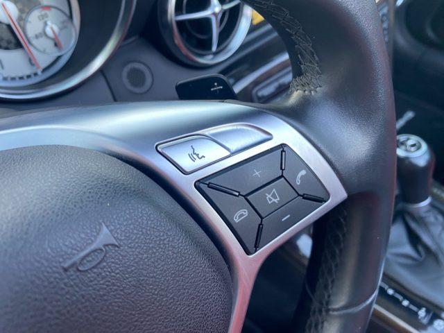 MERCEDES-BENZ SLK 250 CGI Premium