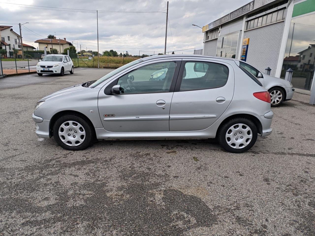 Peugeot 206 1.4 16V 5p. Sweet Years