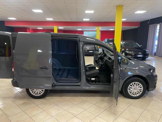 VOLKSWAGEN Caddy 2.0 TDI 102 CV DSG Furgone E6/GANCIO TRAINO