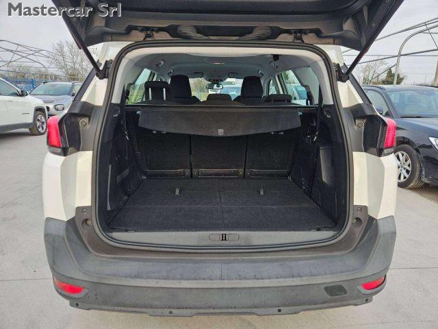 PEUGEOT 5008 5008 1.5 bluehdi Business - targa FX745EG