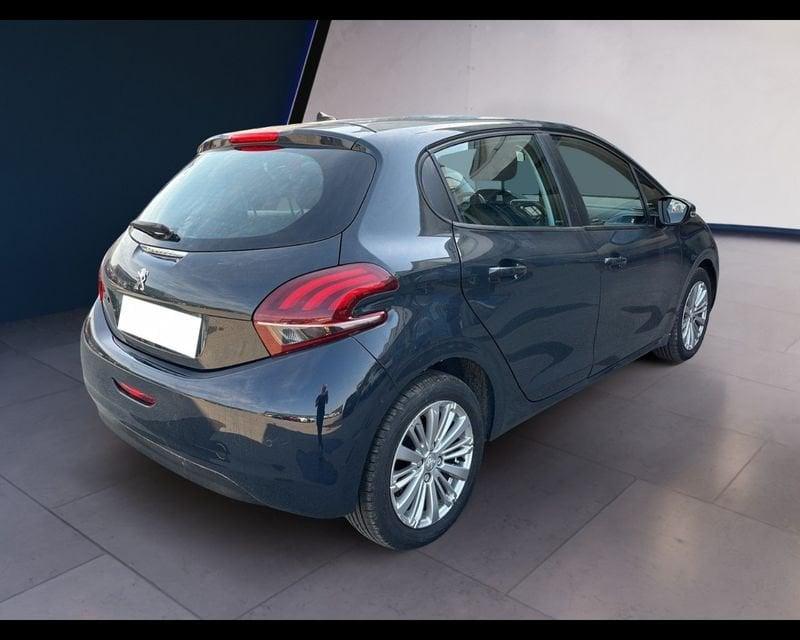 Peugeot 208 I 2015 1.2 puretech Active s&s 82cv 5p neopatentati