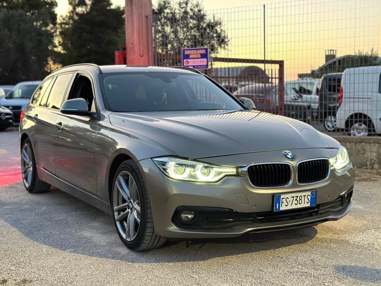 Bmw 318d Touring Sport -Mod.2019 LED/18”/NAVI