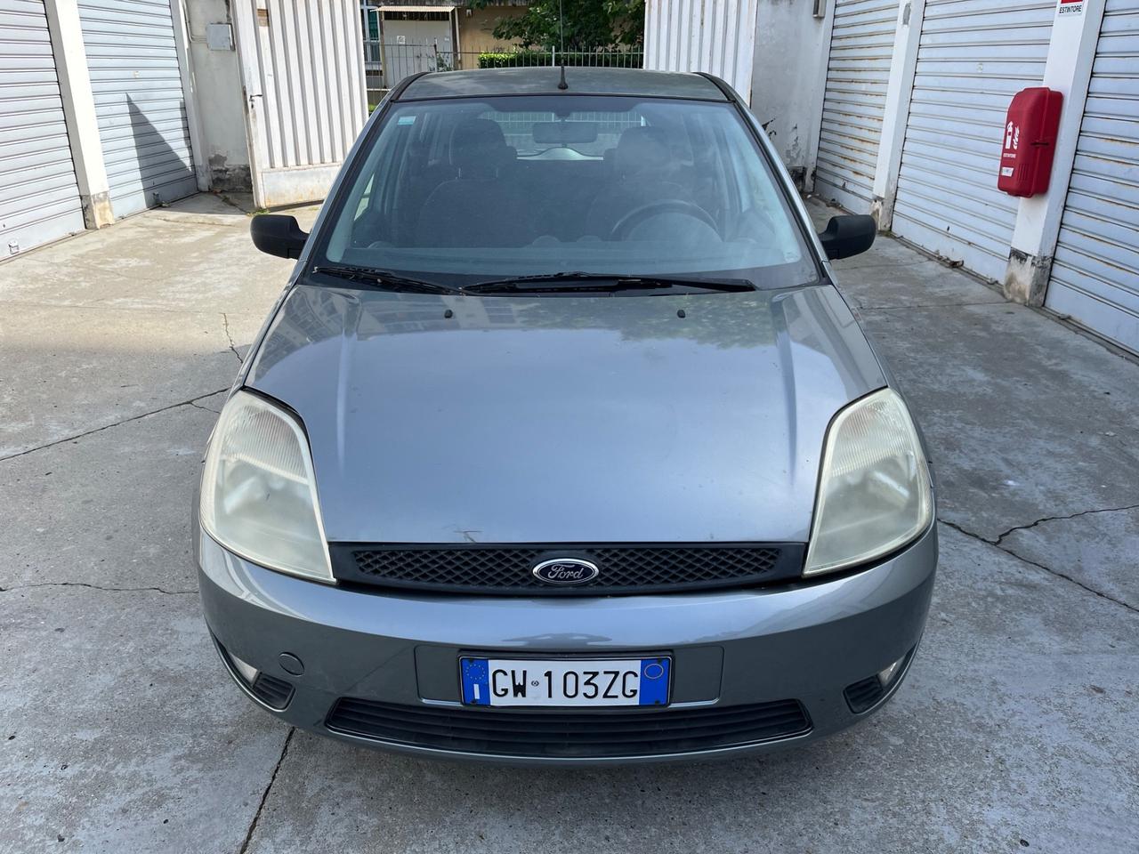 Ford Fiesta 1.4 16V 5p. Ghia