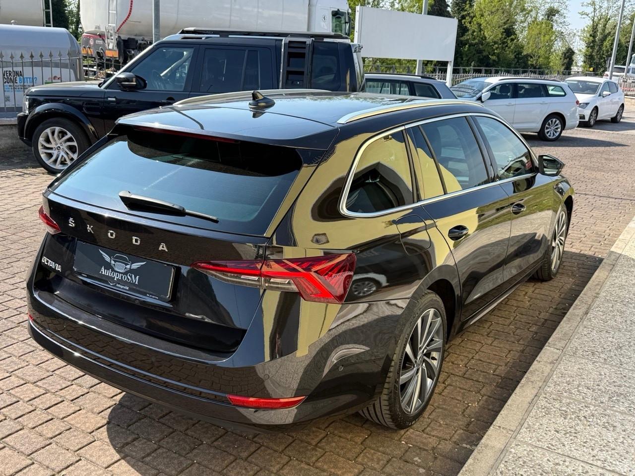 Skoda Octavia 2.0D 150 CV DSG Style/KEYLESS/HEAD UP