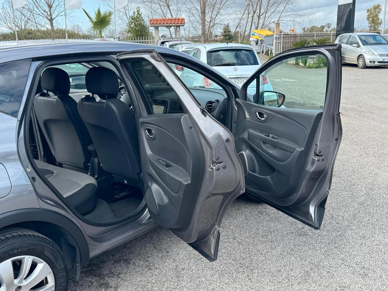 Renault Captur 1.5 DCI 90CV S&S ENERGY 2013