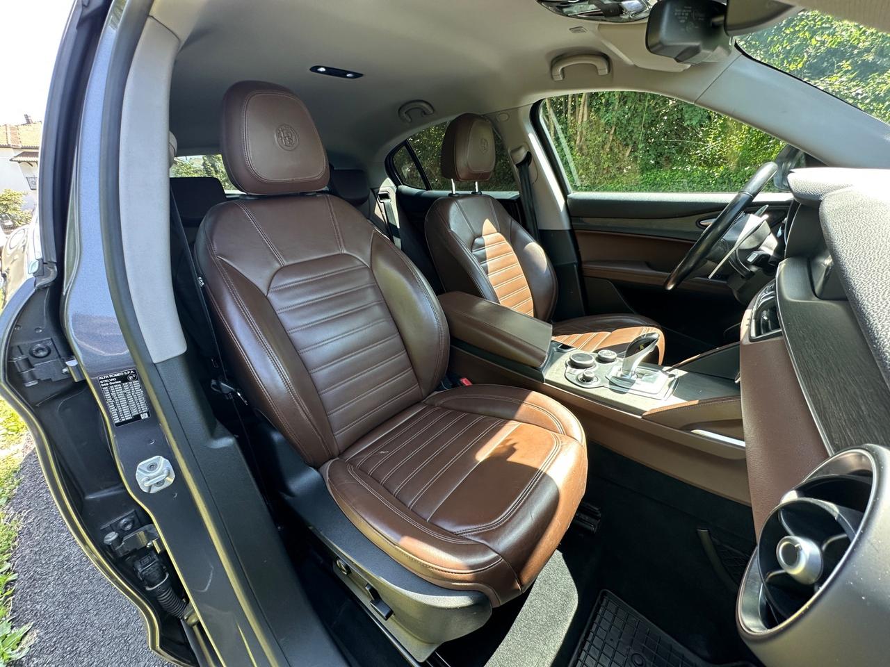 Alfa Romeo Stelvio 2.2 Turbodiesel 210 CV AT8 Q4 Executive - 2017