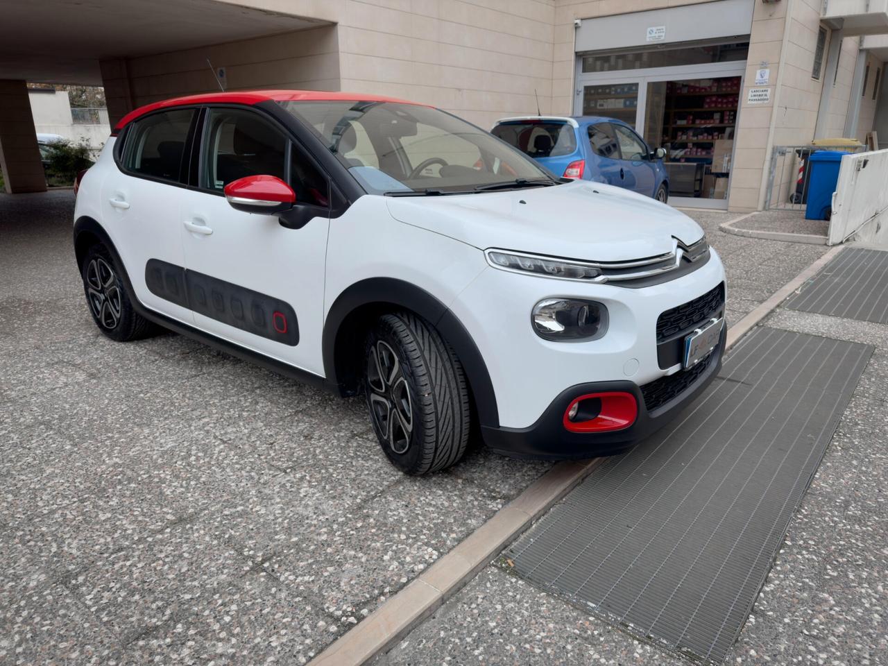 Citroen C3 PureTech 82 S&S Shine 1.2 Neopatentati