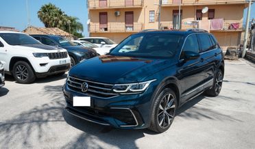 Volkswagen Tiguan 2.0 TDI 150 CV SCR DSG 4MOTION R-Line