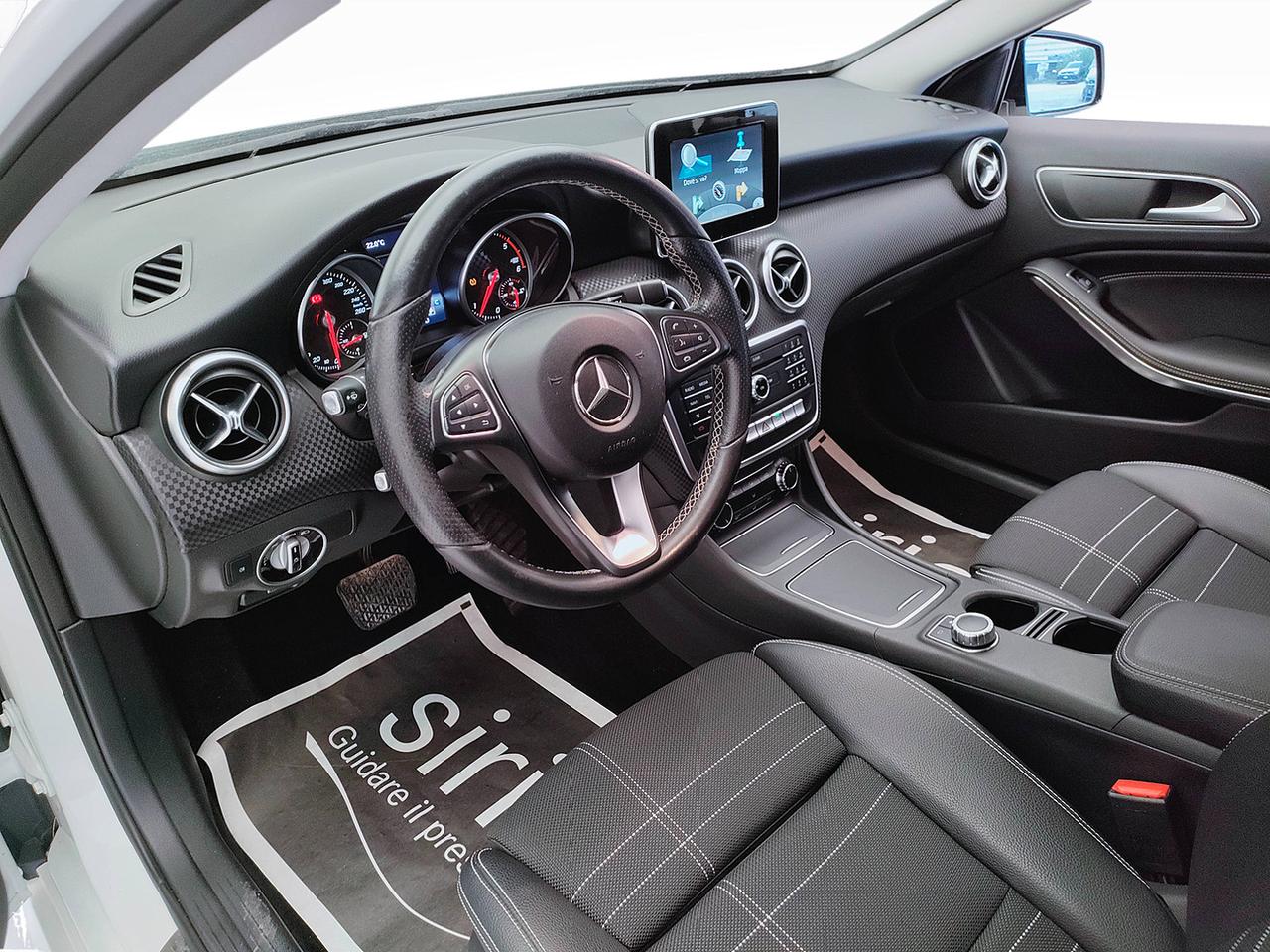 Mercedes-Benz Classe A - W176 - A 200 d Sport 4matic auto my16