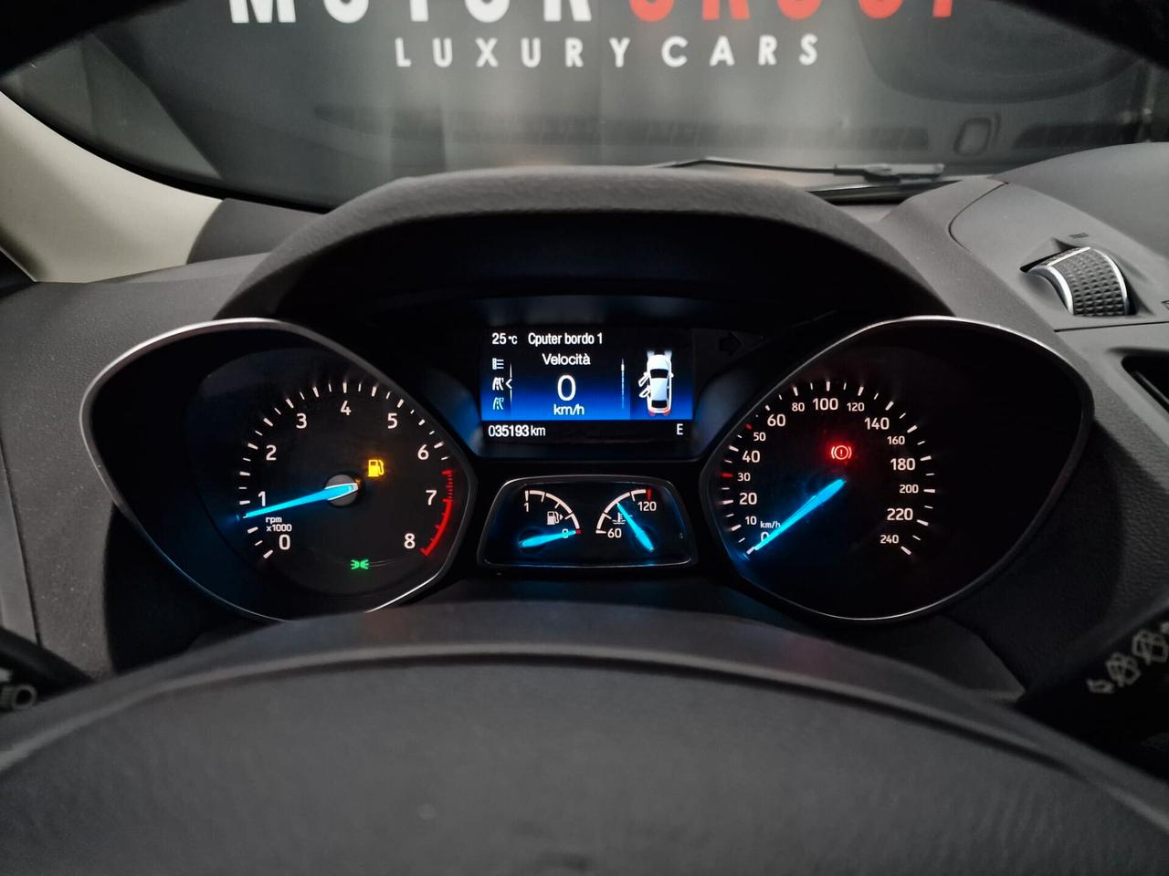 Ford Kuga 1.5 EcoBoost 120 CV S&S 2WD Titanium