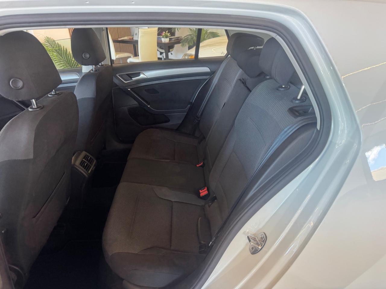 Volkswagen Golf 1.4 TGI 5p. Trendline BlueMotion