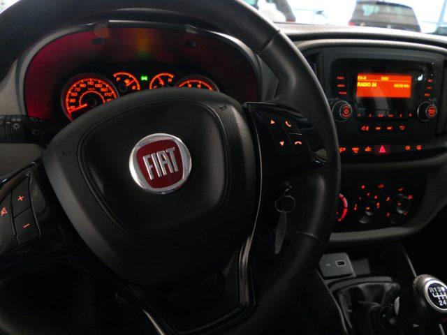 FIAT Doblo Doblò 1.4 T-Jet 16V Lounge 7P: