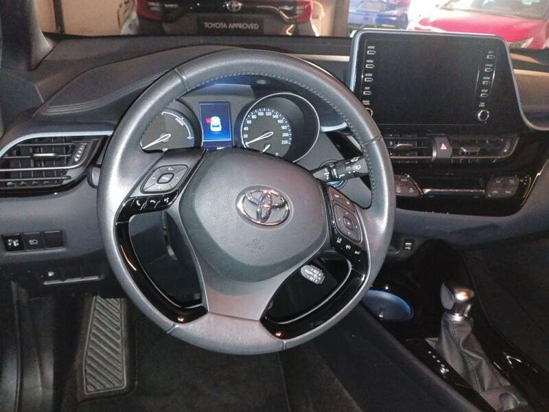 Toyota C-HR 1.8 Hybrid E-CVT Trend