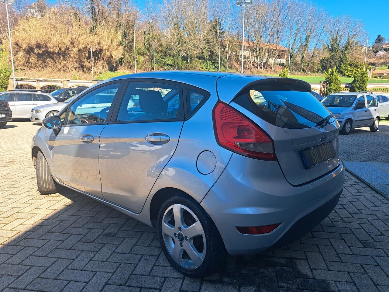 Ford Fiesta 1.4 / 68CV / OK NEOPATENTATI