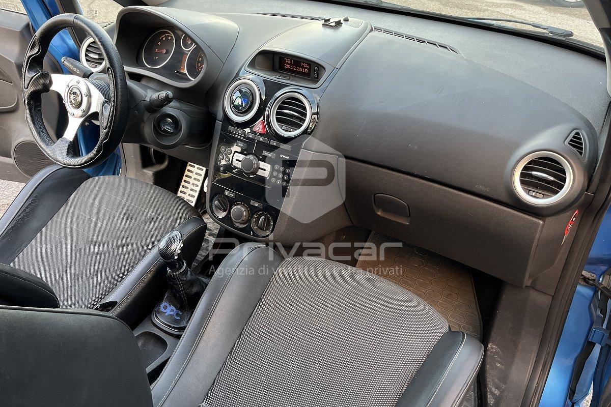 OPEL Corsa 1.6 T 192CV 3 porte OPC