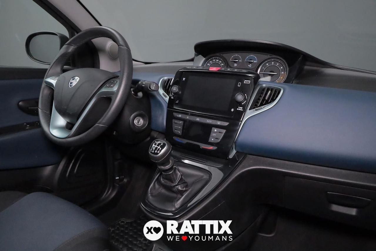 Lancia Ypsilon 1.0 Firefly Hybrid 70CV Platino